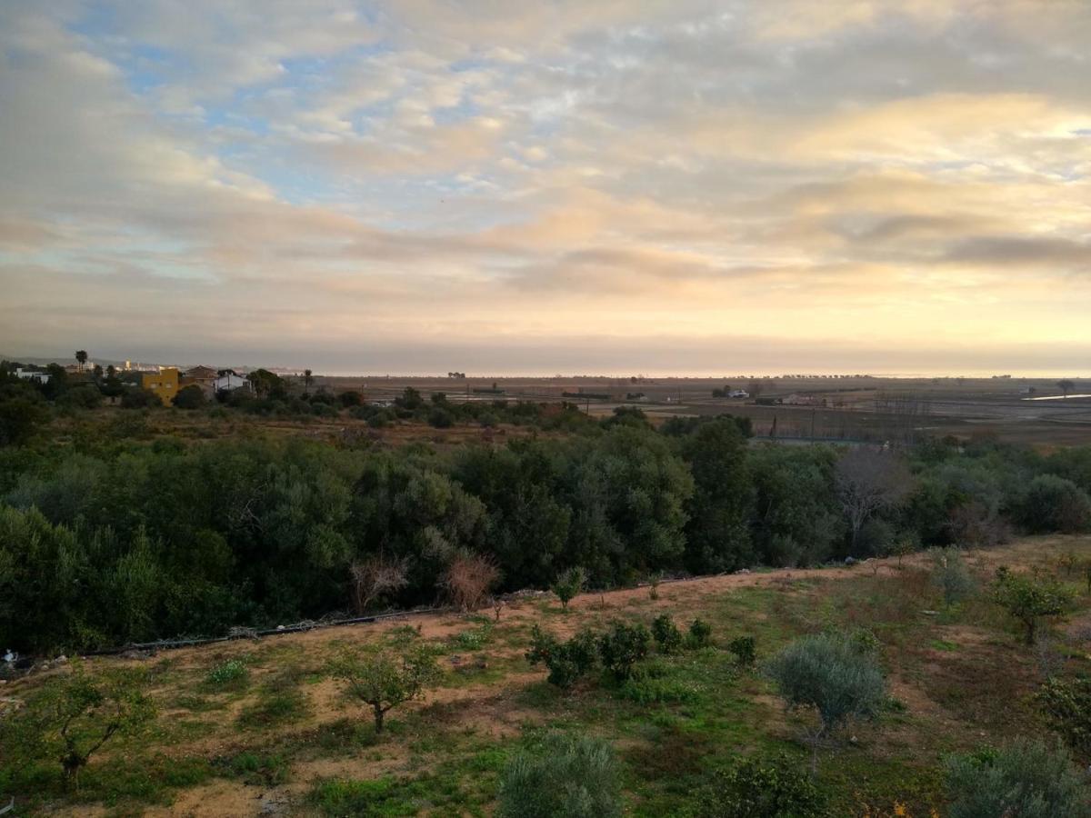 ל'אמפולה Alojamiento Rural Masia Valldeperez מראה חיצוני תמונה